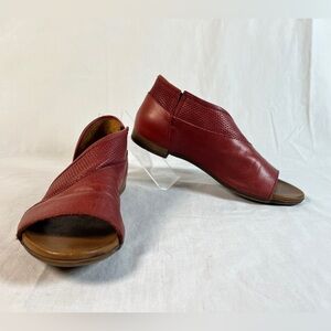 Bueno Tahiti Half d ‘Orsay Sandal